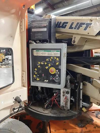 Used 2005 JLG E300AJP Electric Articulated Boom Lift.