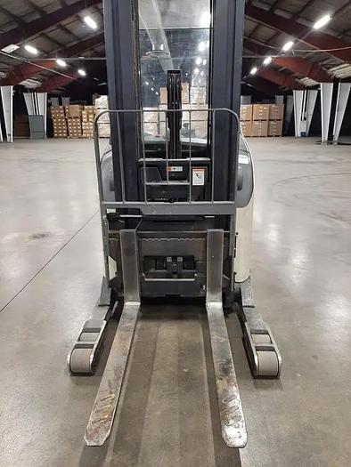 Used 2006 Crown RR5210-35 Reach Truck