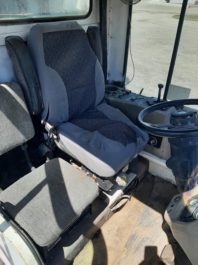 Used JOHNSTON 4000 Sweeper Truck 4000 Sweeper Truck