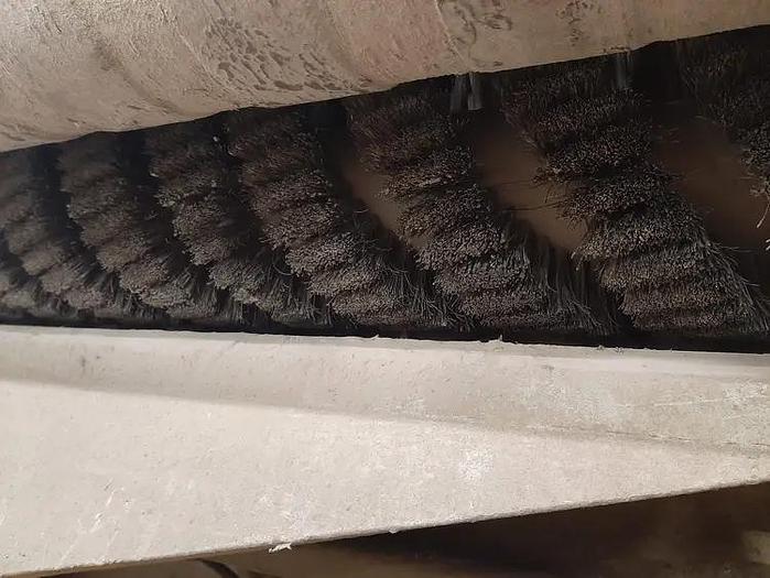 Used 2005 Midwest Automation 63” Panel Cleaner