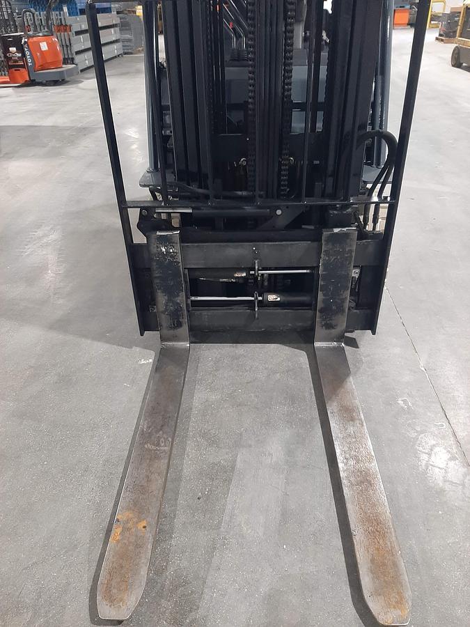 Used 2019 TOYOTA 8FGCU25 – 5000 lb. Forklift