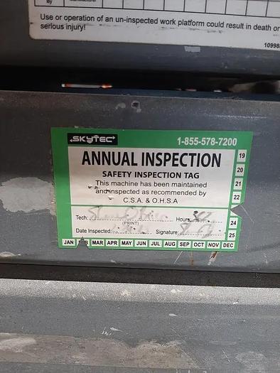 Used 2005 Skyjack SJIII 3219 Scissor Lift