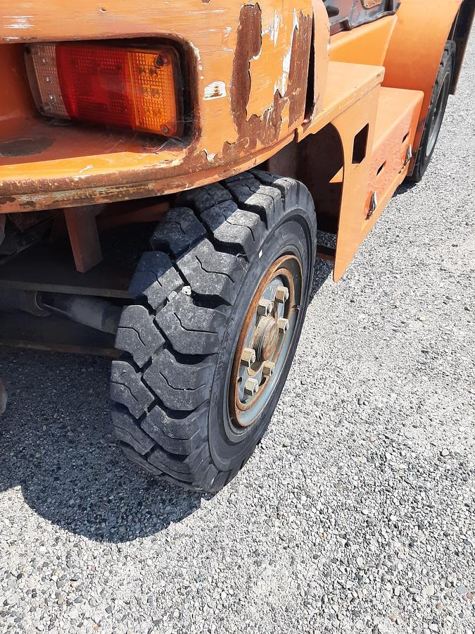 Used 2017 Heli CPCD70 – 15500 lb. Pneumatic Forklift