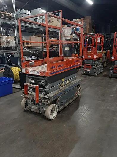 Used 2005 Skyjack SJIII 3219 Scissor Lift