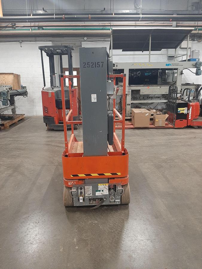 Used 2015 SKYJACK - SJ16 Vertical Mast Lift