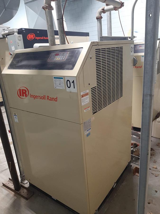 Used INGERSOLL RAND – NVC800A600 Refrigerated Air Dryers