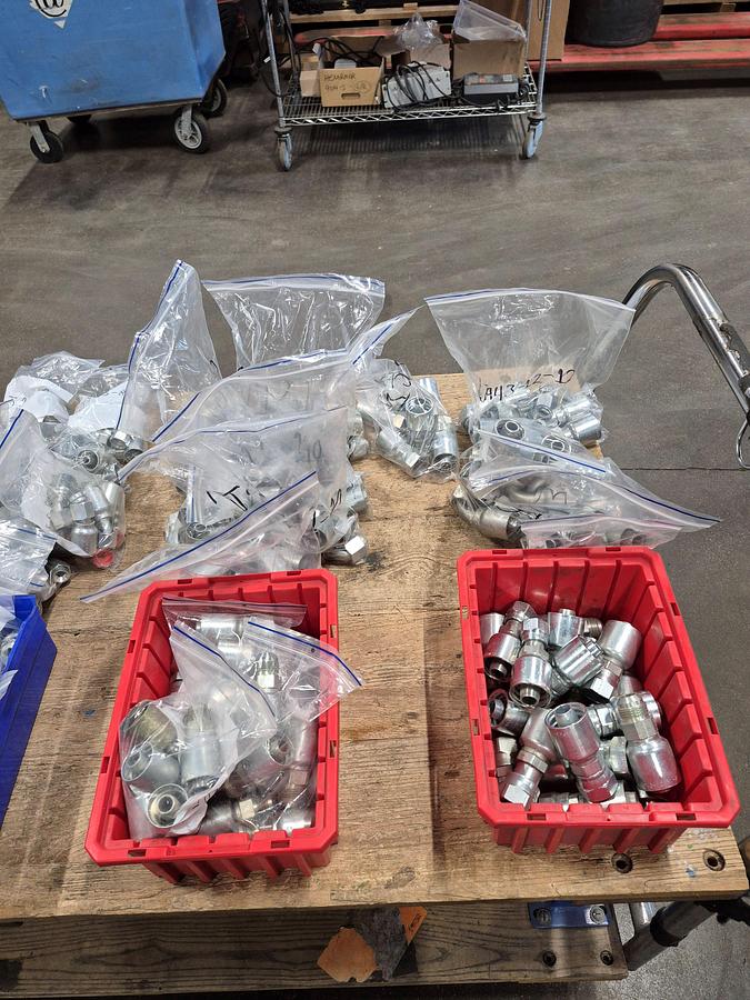 Used PARKER Hydraulic Hose and Series 43 Fittings Package