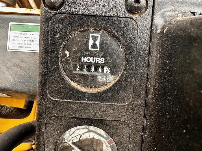 Used 2005 Hyster H155XL2  – 15500 lb. Pneumatic Forklifts