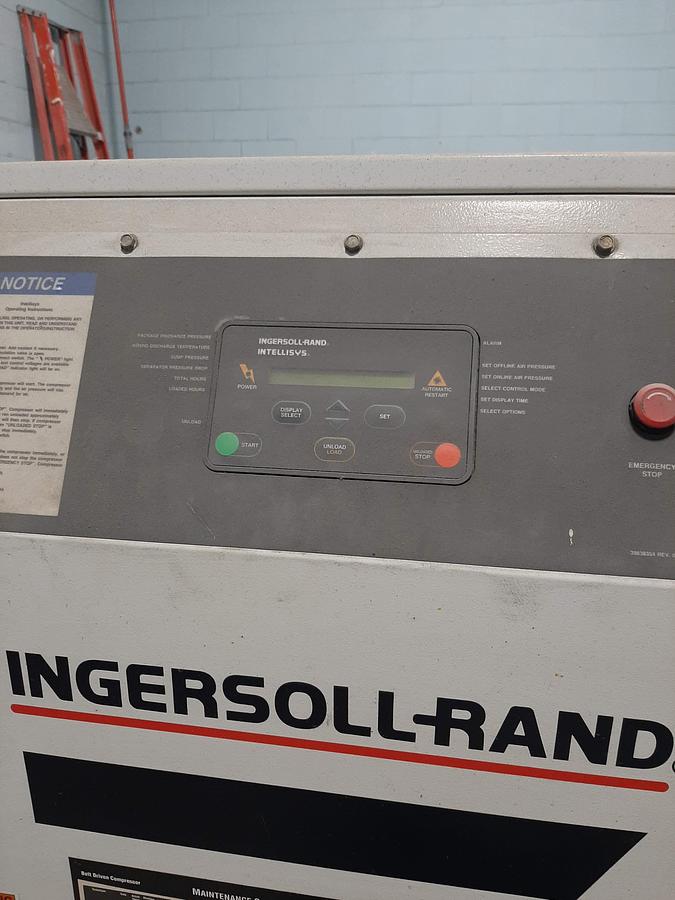 Used INGERSOLL RAND – SSR-HXP30SE, 30HP High Pressure Compressor