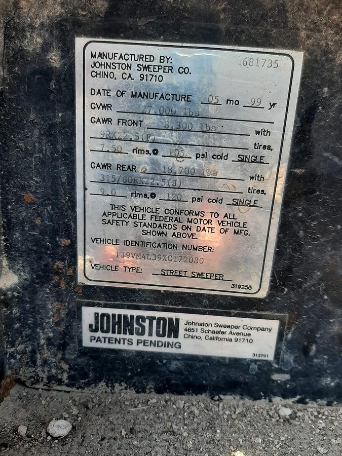 Used JOHNSTON 4000 Sweeper Truck 4000 Sweeper Truck