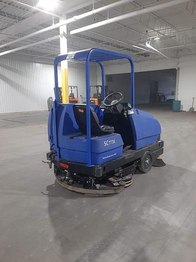 Used American Lincoln        SC7730 46” Sweeper/Scrubber