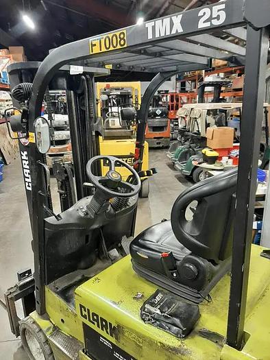 Used Clark TMX25 – 5000 lb. 3 Wheel Electric Forklift