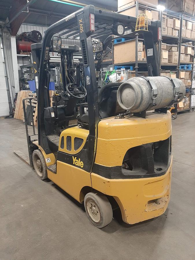 Used YALE GLC050 – 5000 lb. Propane Forklift