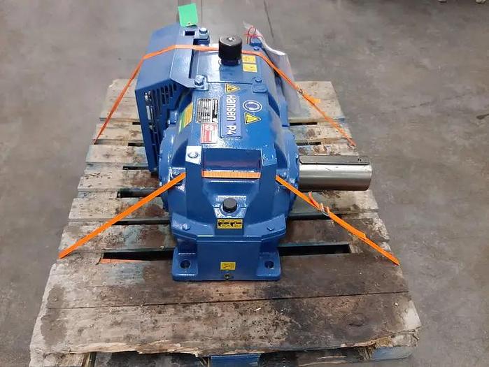 Hansen Sumitomo P4 Gear Reducer – Brand new!