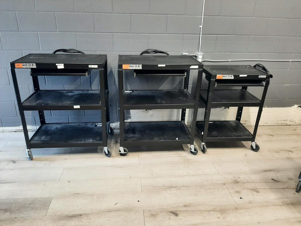 Used Store Fixtures and Accessories – Like New!