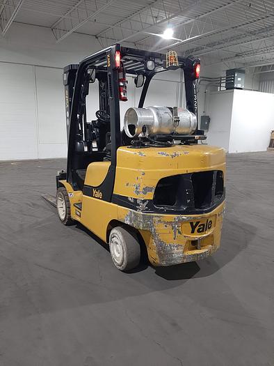 Used YALE GLC080VX – 8000 lb. Forklift