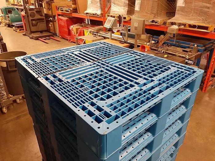 Monoflo RP4840-6 Rackable Plastic Pallets