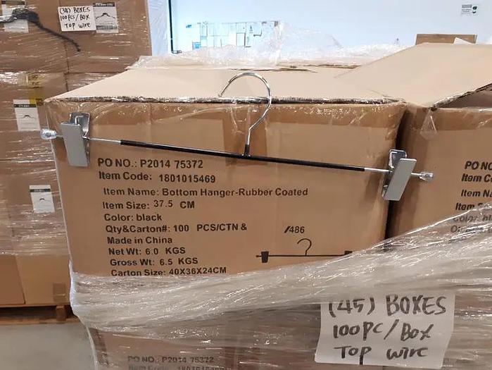 Wholesale Clothes Hangers – Wood, metal & plastic.