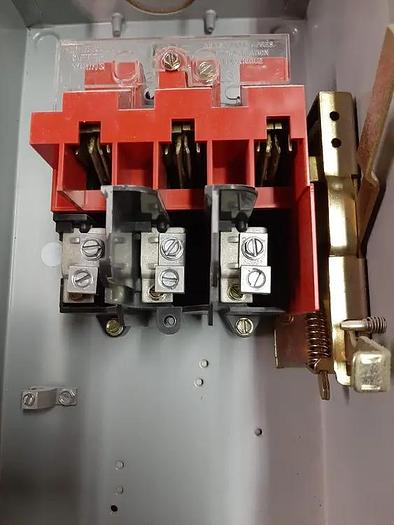 Used 600V Electrical Disconnects & Switches