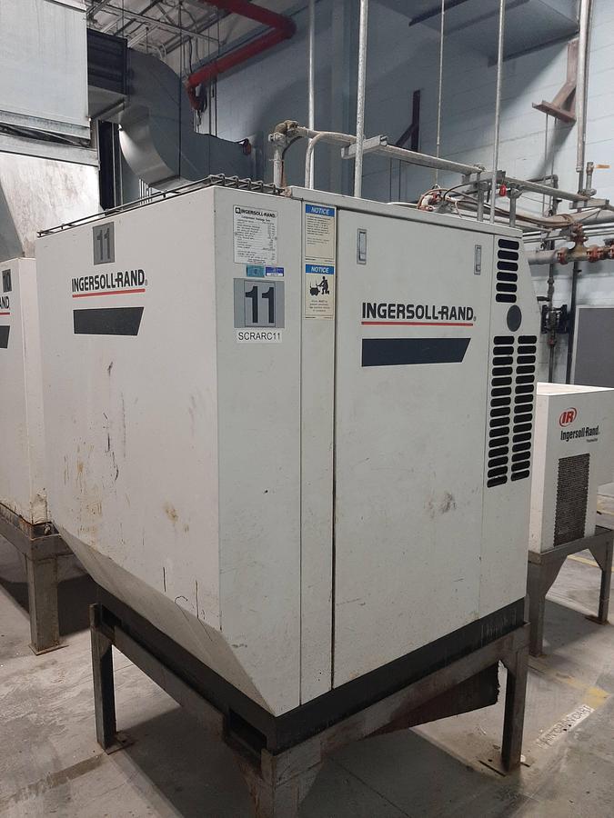 Used INGERSOLL RAND – SSR-HXP30SE, 30HP High Pressure Compressor