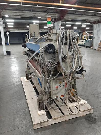 Used 2005 Midwest Automation 65" Top & Bottom glue spreader