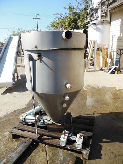 Used Dust Collector, Baghouse, 200 CFM, 10 Cartridge, Pneu-con,Dust Collector, Baghouse, 200 CFM, 10 Cartridge, Pneu-con, #S674406