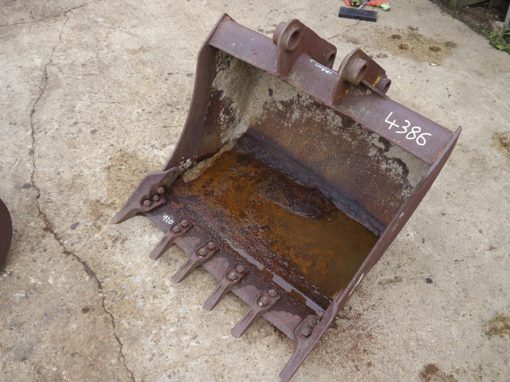 Digger Bucket 920 mm