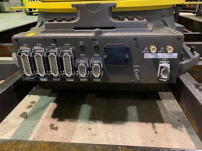 Used 2017 FANUC M2000iA/900L EQUIPPED FOR VISION WITH R30iB CONTROLLER LIKE NEW