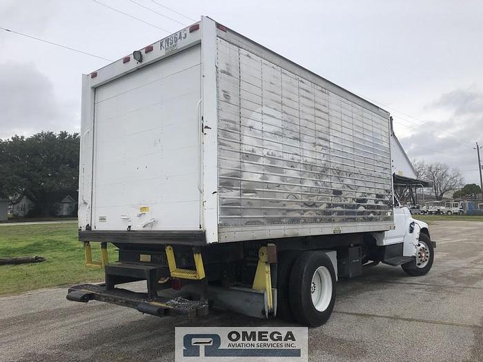 Used 1998 Kidron 4CB16D Catering Truck for Narrow Body Aircraft.