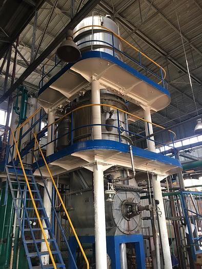 Used Linia do przerobu pomidorów na pastę pomidorową o wydajności 200 t świeżych pomidorów na dobę ze stacją wyparną 2-stopniową firmy MANZINI