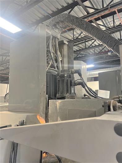 Used 2009 Haas VF2D TR with 30k RPM Spindle and TR160 Trunnion Table