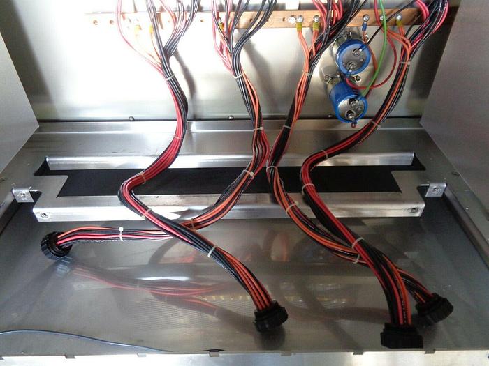 Used ENVIROTRONICS ET8-1-1.5 TEMPERATURE CHAMBER -35C to +170C air cooled compressor