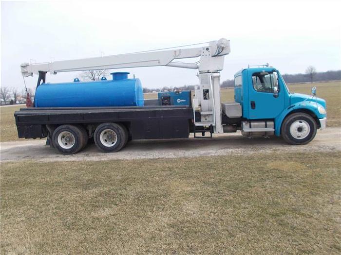 Used 2005 Freightliner Service Truck