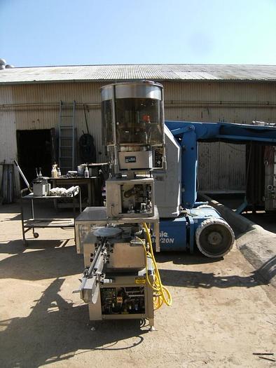 Used Capper, West Capper, Mdl NPW-57, Crimper, ConveyorCapper, West Capper, Mdl NPW-57, Crimper, Conveyor #S740422