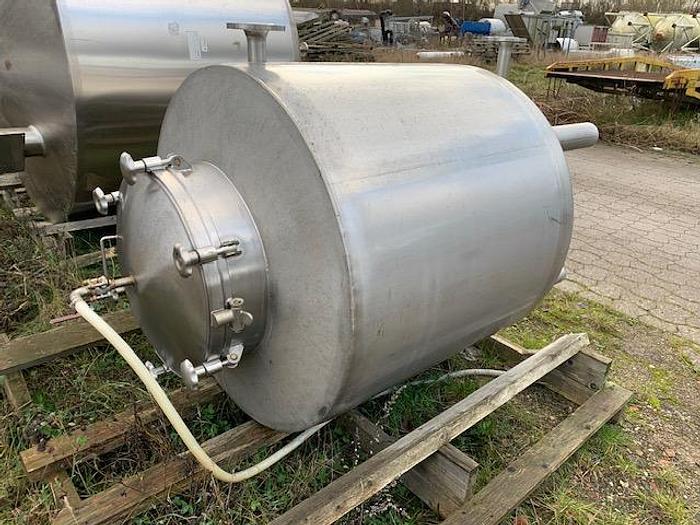 Used 1350 liters rustfri tank