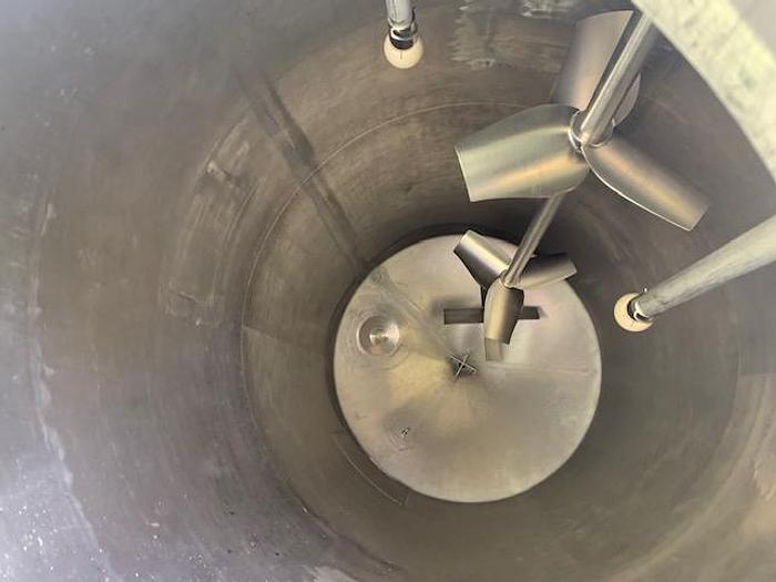 Used Proces tank rustfri 2400 liter.