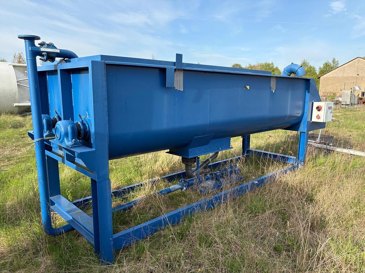 Used 6 m3 dobbelt skærs mixer