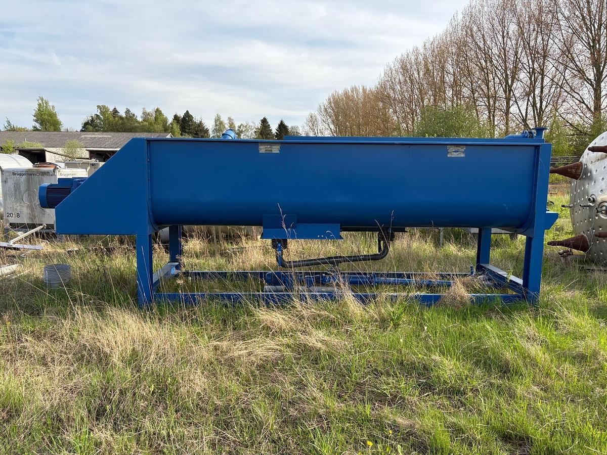Used 6 m3 dobbelt skærs mixer