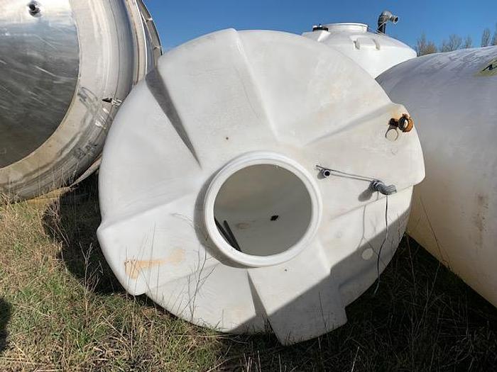 Used 4300 liters plast tank