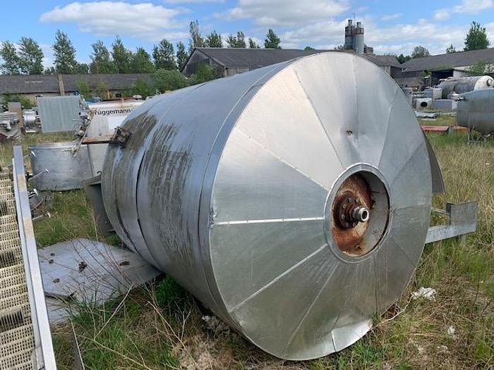 Used 4500 liters jerntank med Diaf dissolver