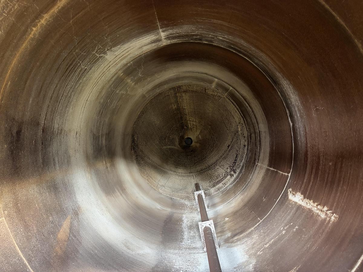 Used 40 m3 silotanke med keglebund