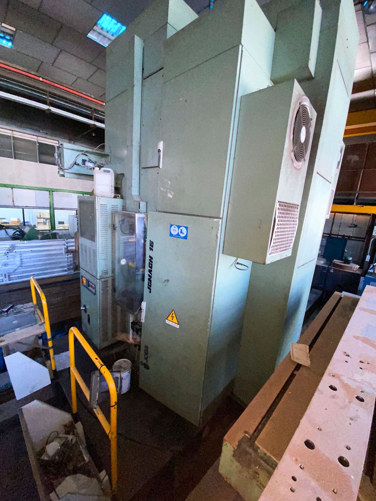 Used Jobs Jomach 16 - CNC Milling machine