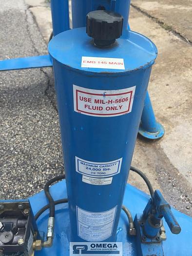 Used Tronair Tripod Jack - 12 Ton Capacity.