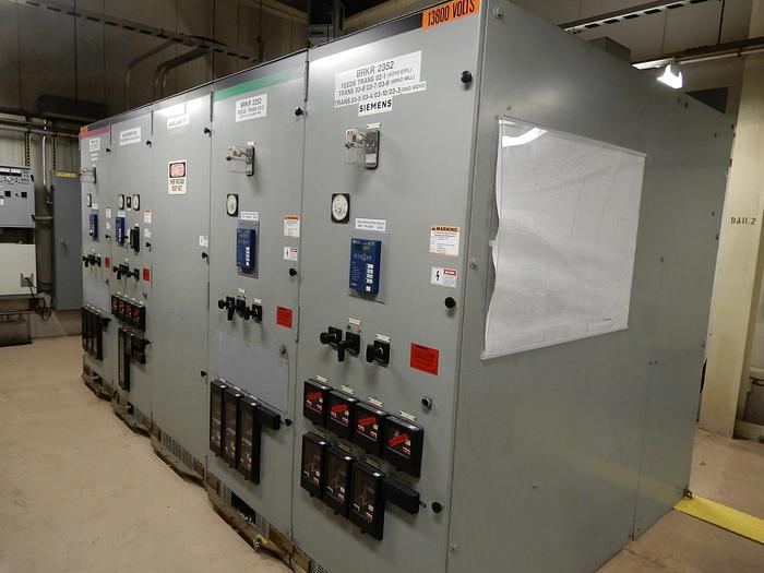 Used 13,800 V SIEMENS SWITHGEAR