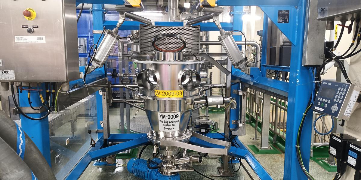 Used Big Bag Charging System For D-HPGME With Dust Container - Dietrich Engineering Consultants SA - SG053