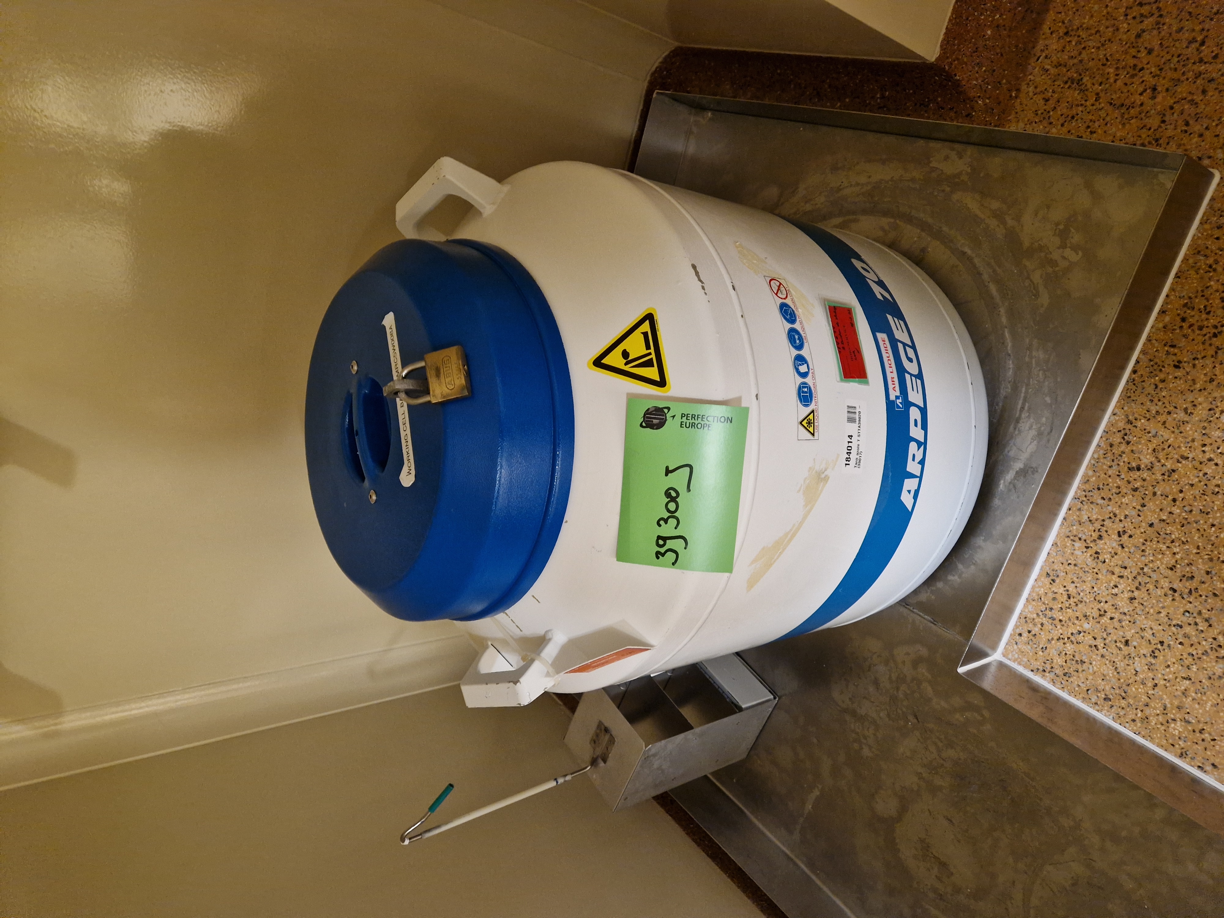 Used Liquid Nitrogen Tank - Air Liquide - Arpege 70 - 39.300.GR