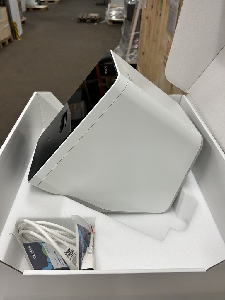 Used PCR Rapid Test - Bosch Healthcare Solusions - Vivalytics One - BTH171, BTH172