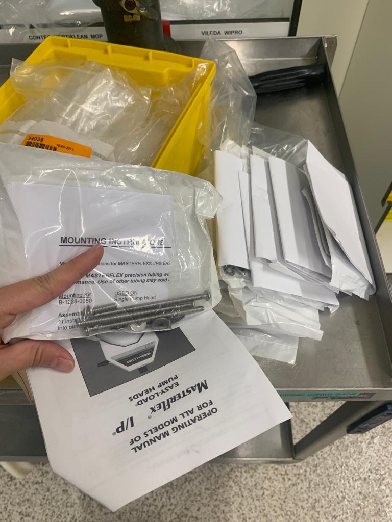 Used Stainless Steel Mounting Masterflex Kit - X07.095