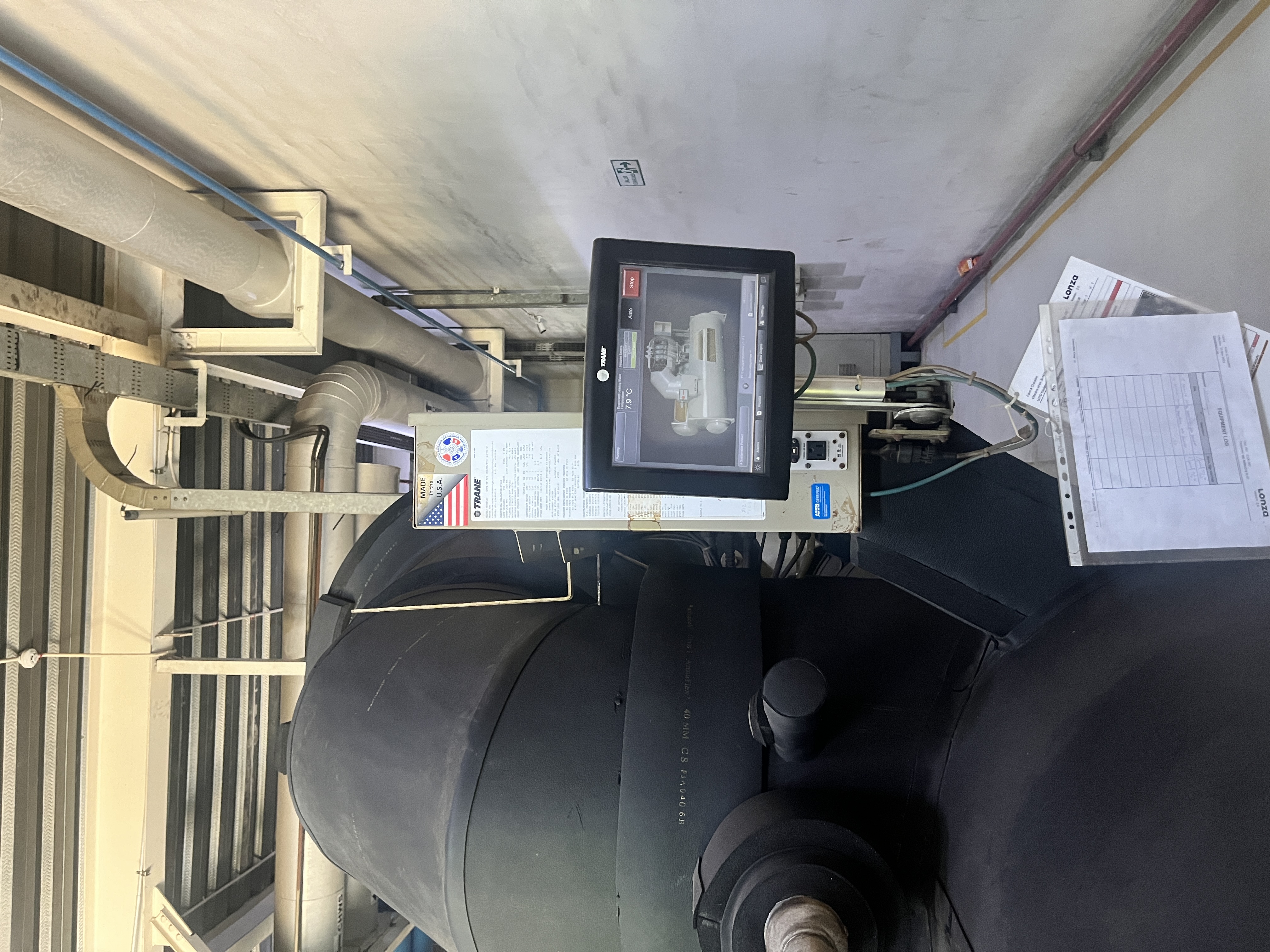 Used Chiller - Trane - CVHE420 - LC0199