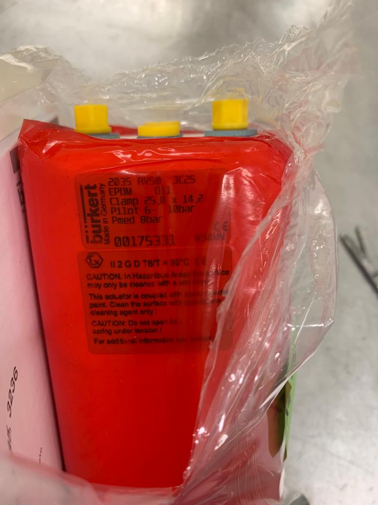 Used Diaphragm Valve - Burkert - X07.016-X07.017